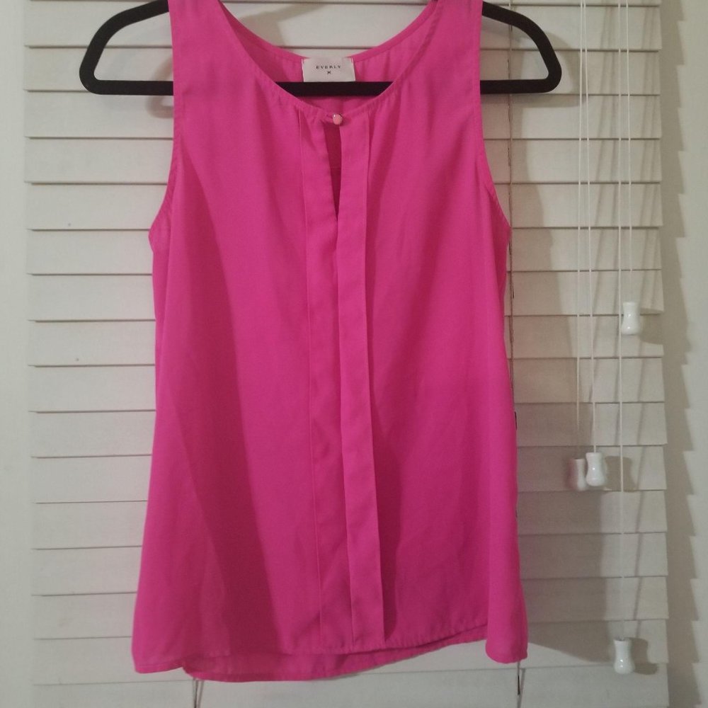 Everly Small Chiffon Key Hole Front Tank Top Blous